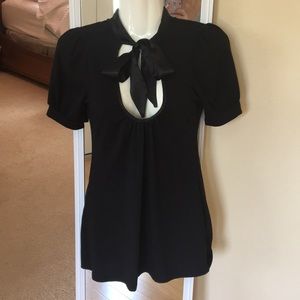 4 for $12 - Sexy ribbon bow peep-hole flirty top M
